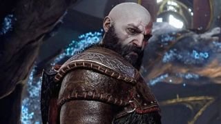 أفضل ألعاب PS4: يتحول كراتوس إلى إلقاء نظرة على الكاميرا في God of War Ragnarok