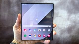 Samsung Galaxy Z Fold 6 Review