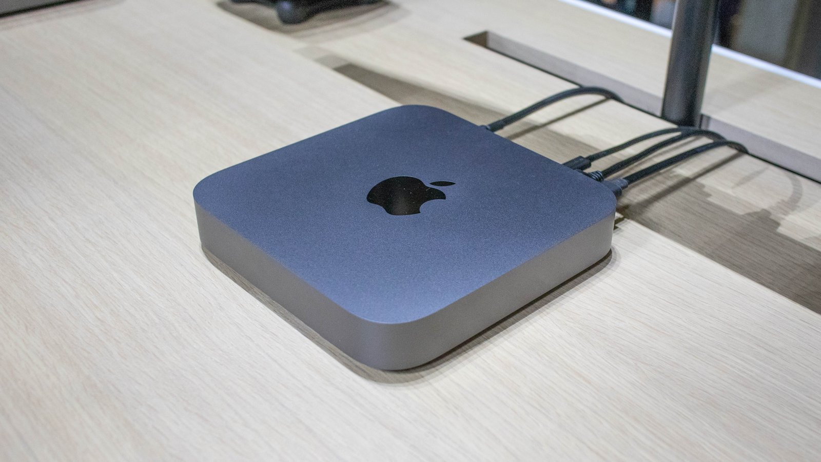 MAC MINI جديد