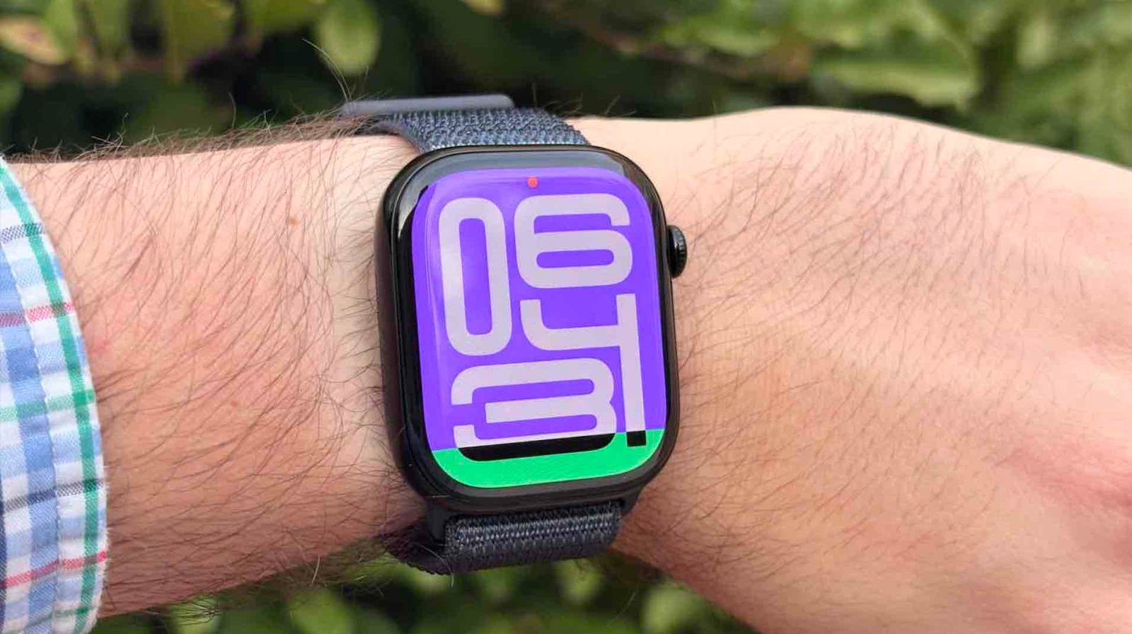 سلسلة Apple Watch 10