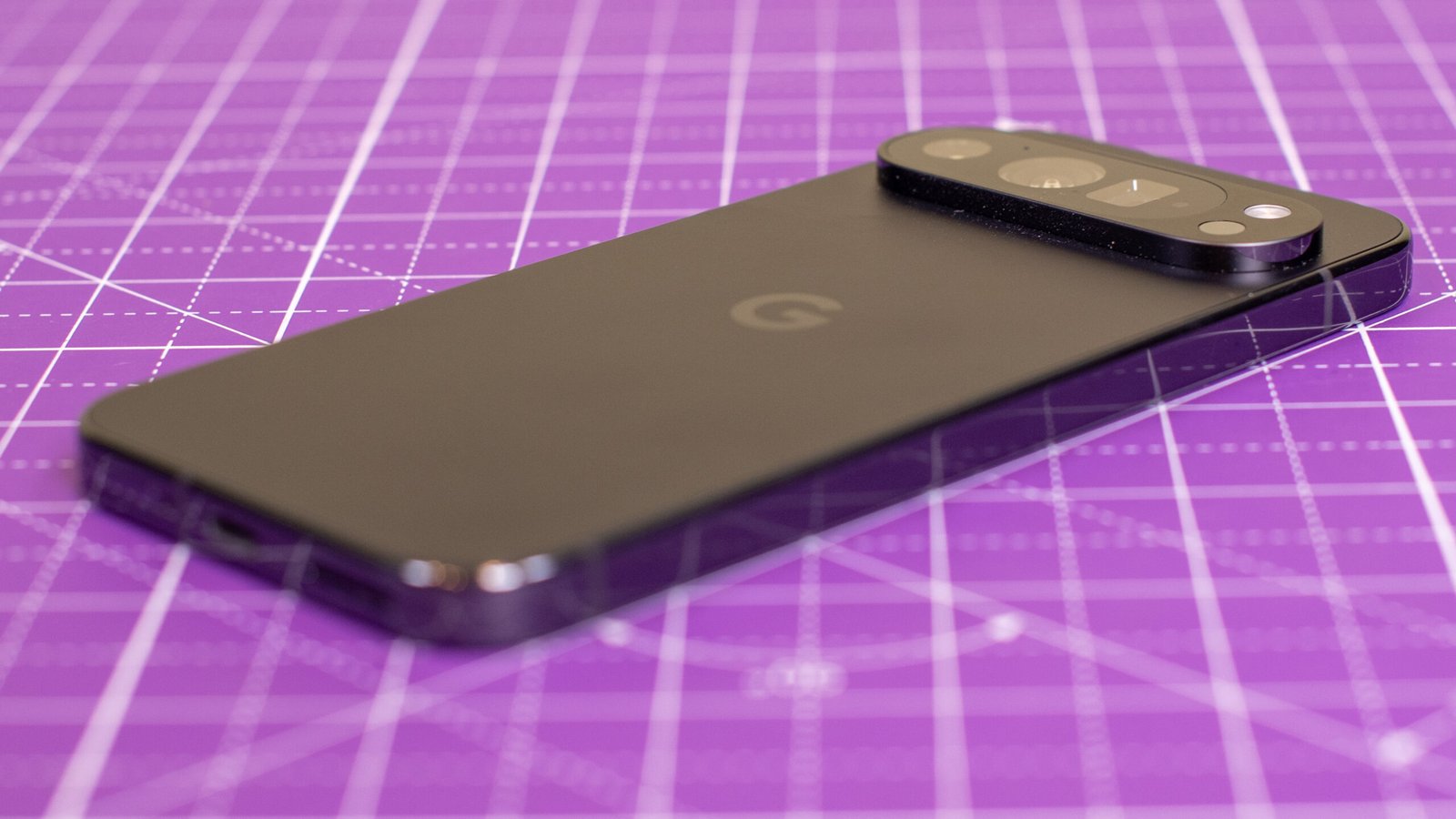 Google Pixel 9 Pro en noir obsidienne