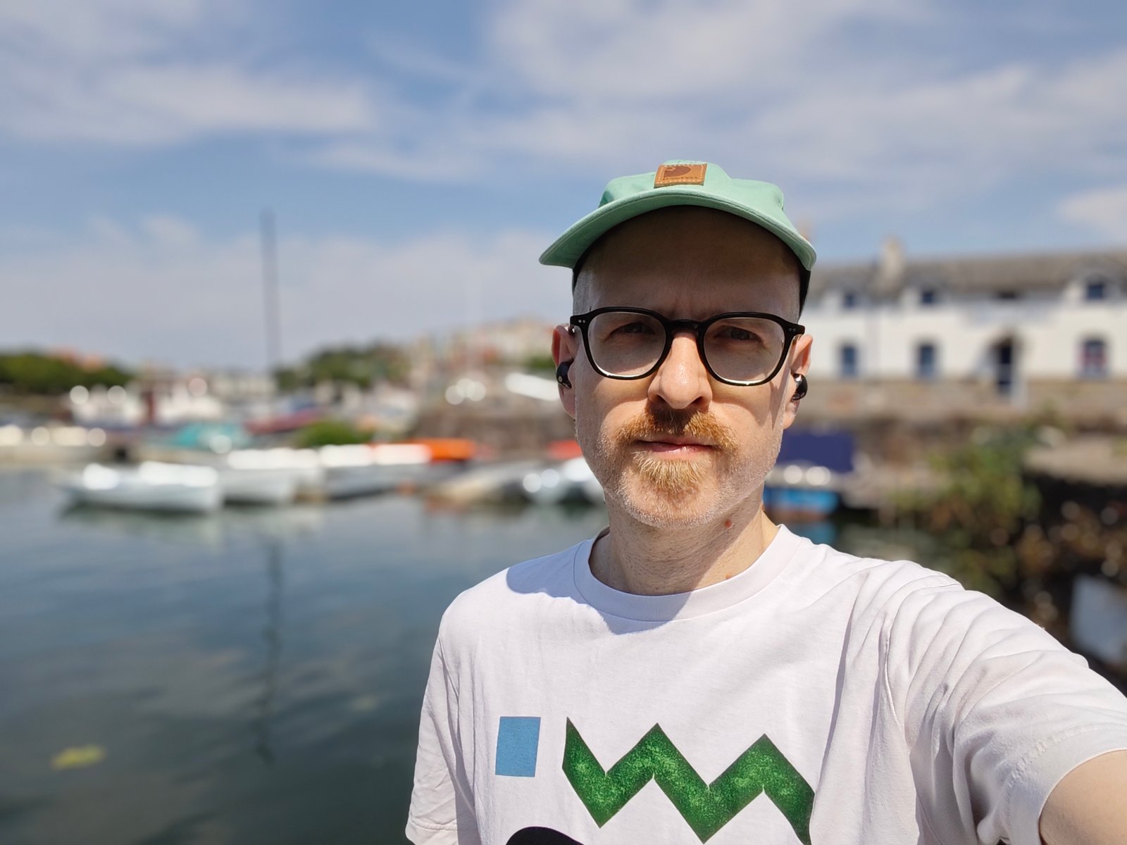 Sample photos taken with the Xiaomi Poco F7